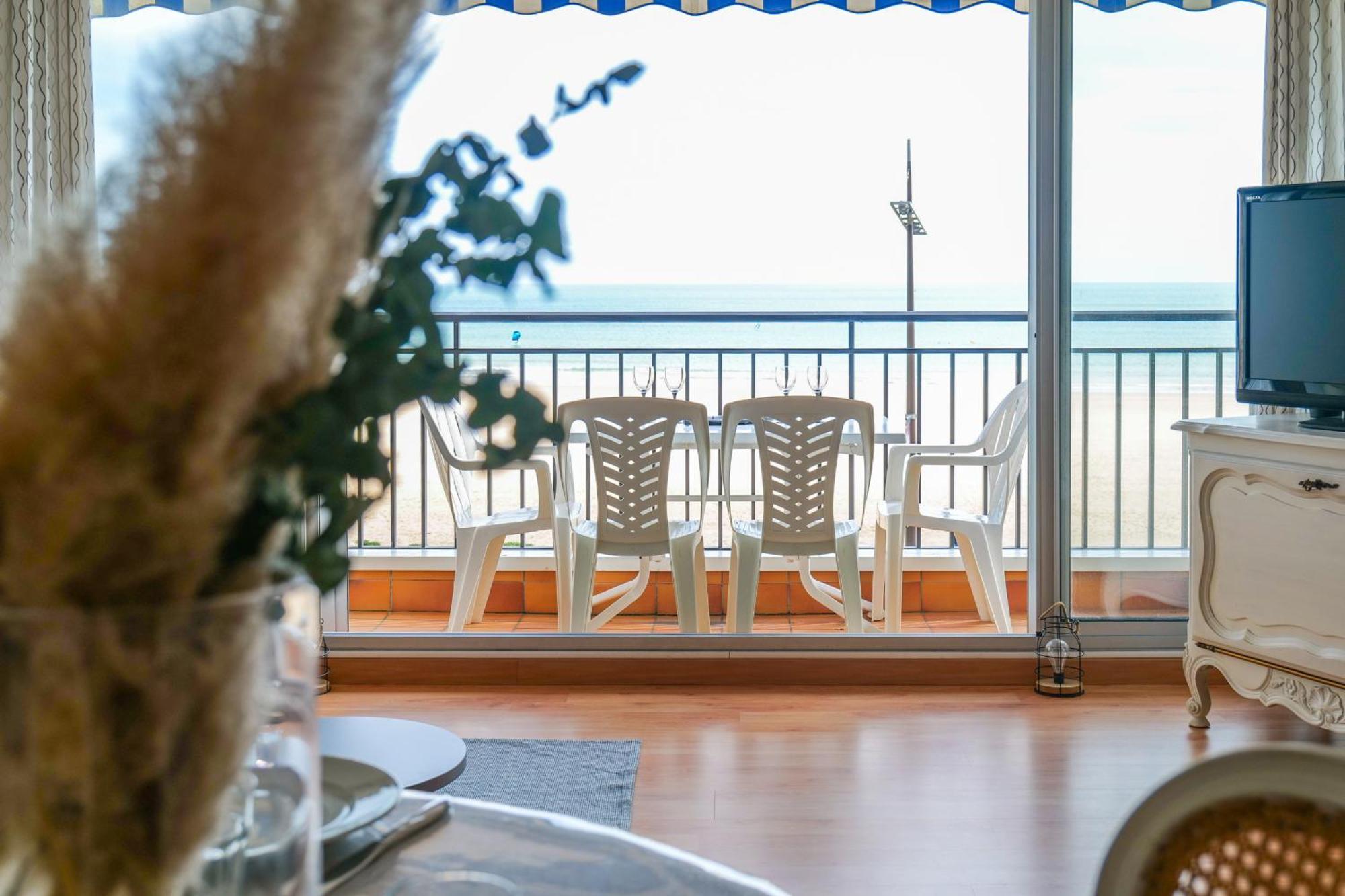 Appartement Avec Vue Sur La Baie Des Sables D'Olonne - 4 Personnes Ле-Сабль-д'Олонн Екстер'єр фото